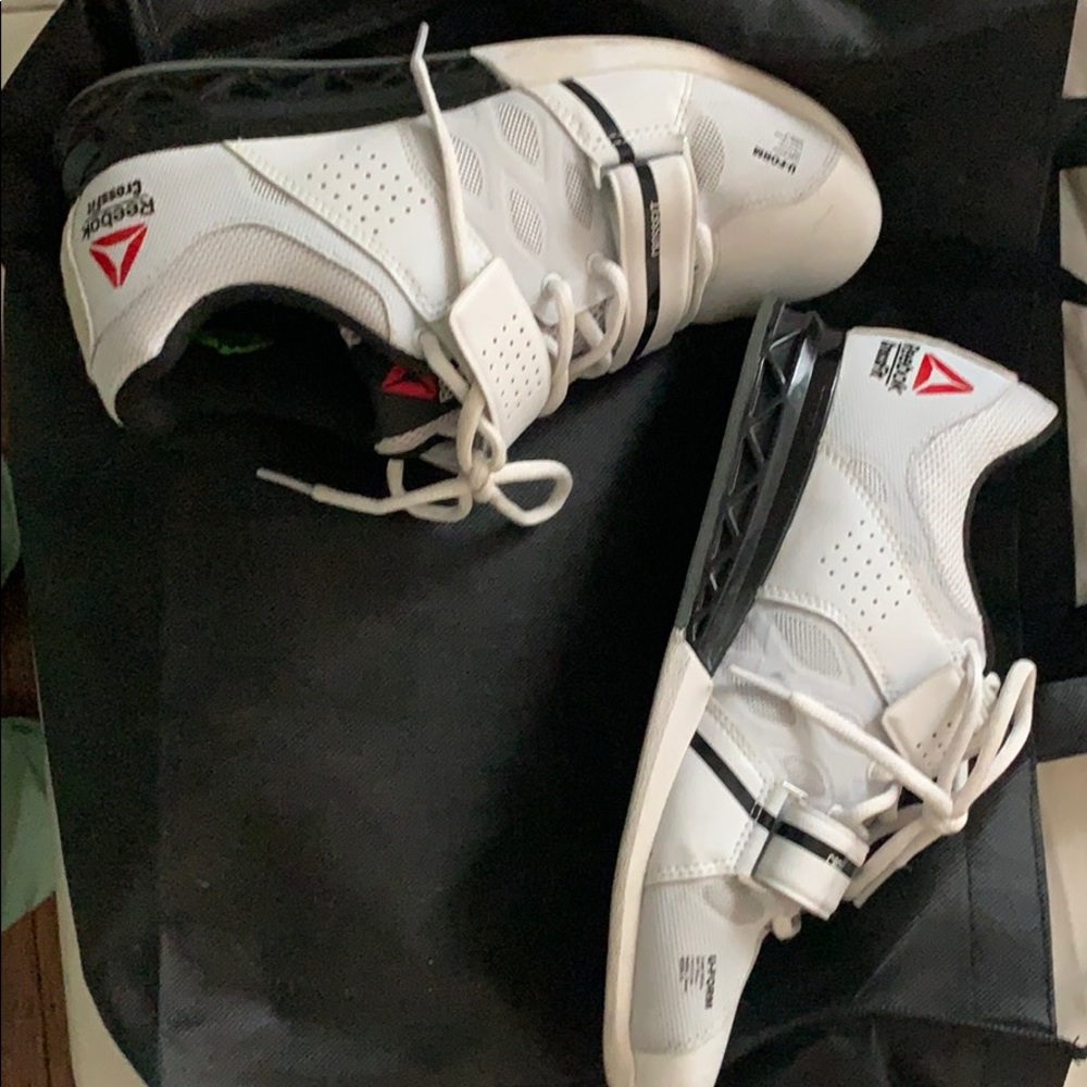 Women’s Reebok CF74 trainers